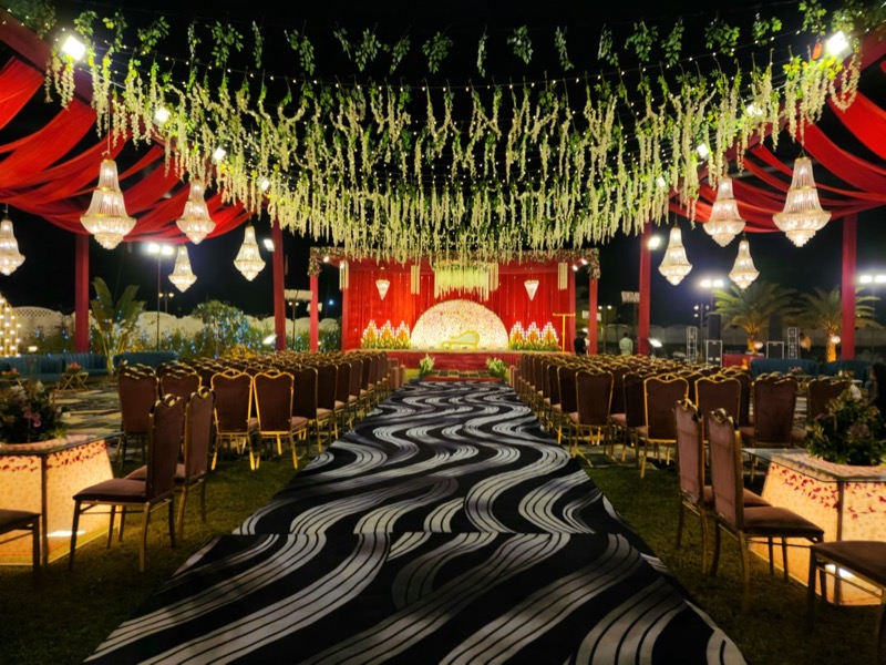 Beautiful wedding decor arrangement